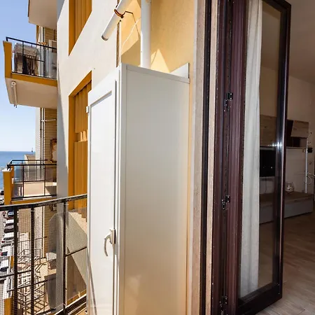 Riva Di Scirocco * غالّيبولي